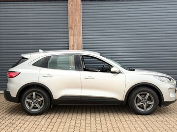 Ford Kuga - 4