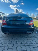 Mercedes-Benz C 63 AMG Coupé Autom. AMG - Mercedes-Benz C 63 AMG aus 2012: Coupe