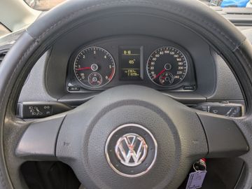 Volkswagen Caddy - 10