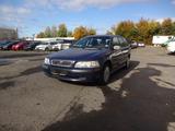 Volvo V40 Kombi 1.6 Classic Comfort - Volvo V40 Comfort mit Benzin-Antrieb