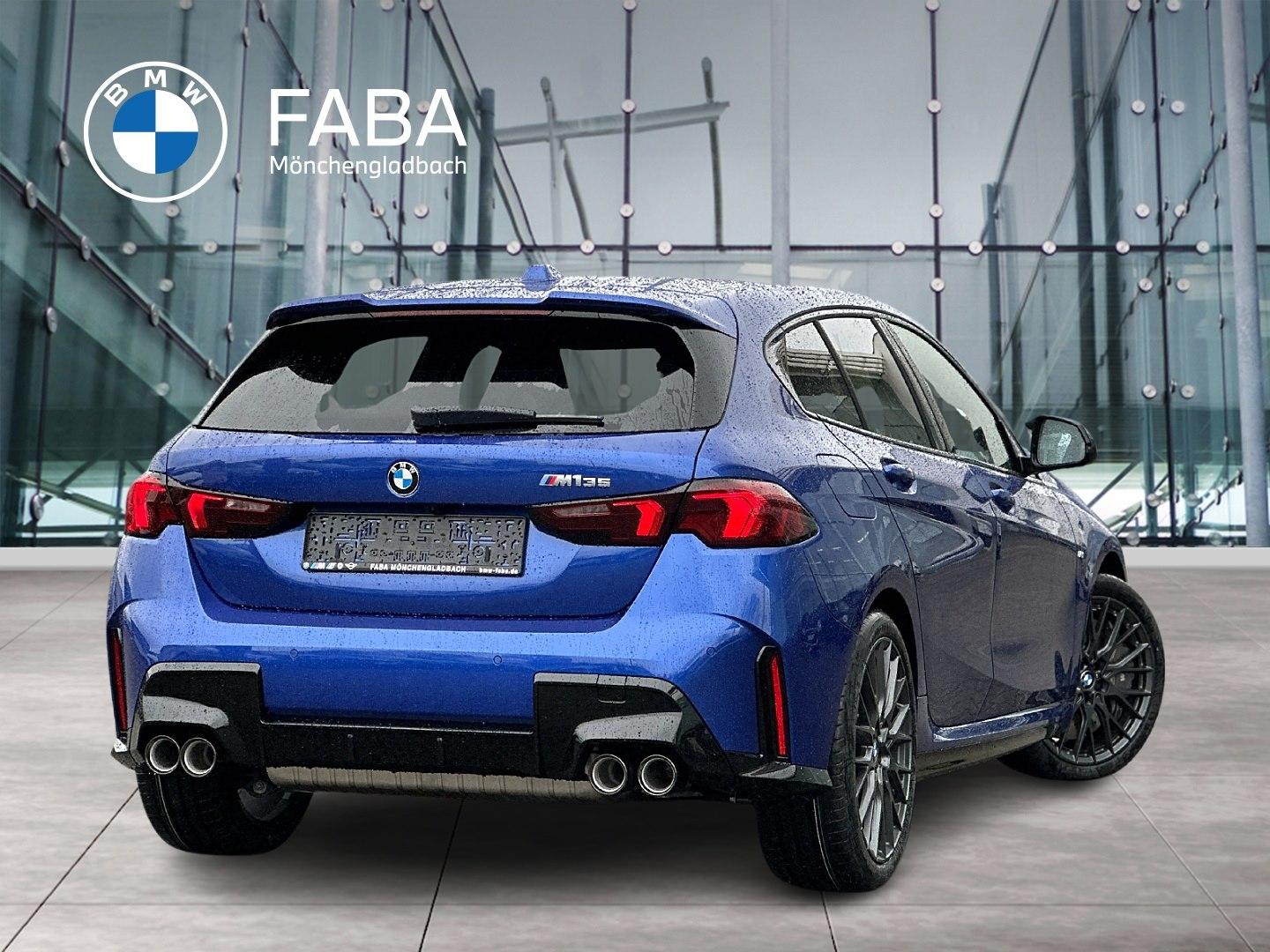 BMW M135 xDrive M Technik Head-Up Adapt. LED Driv Pr