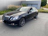 Mercedes-Benz E 220 CDI BlueEFFICIENCY ELEGANCE ELEGANCE - Mercedes-Benz E 220