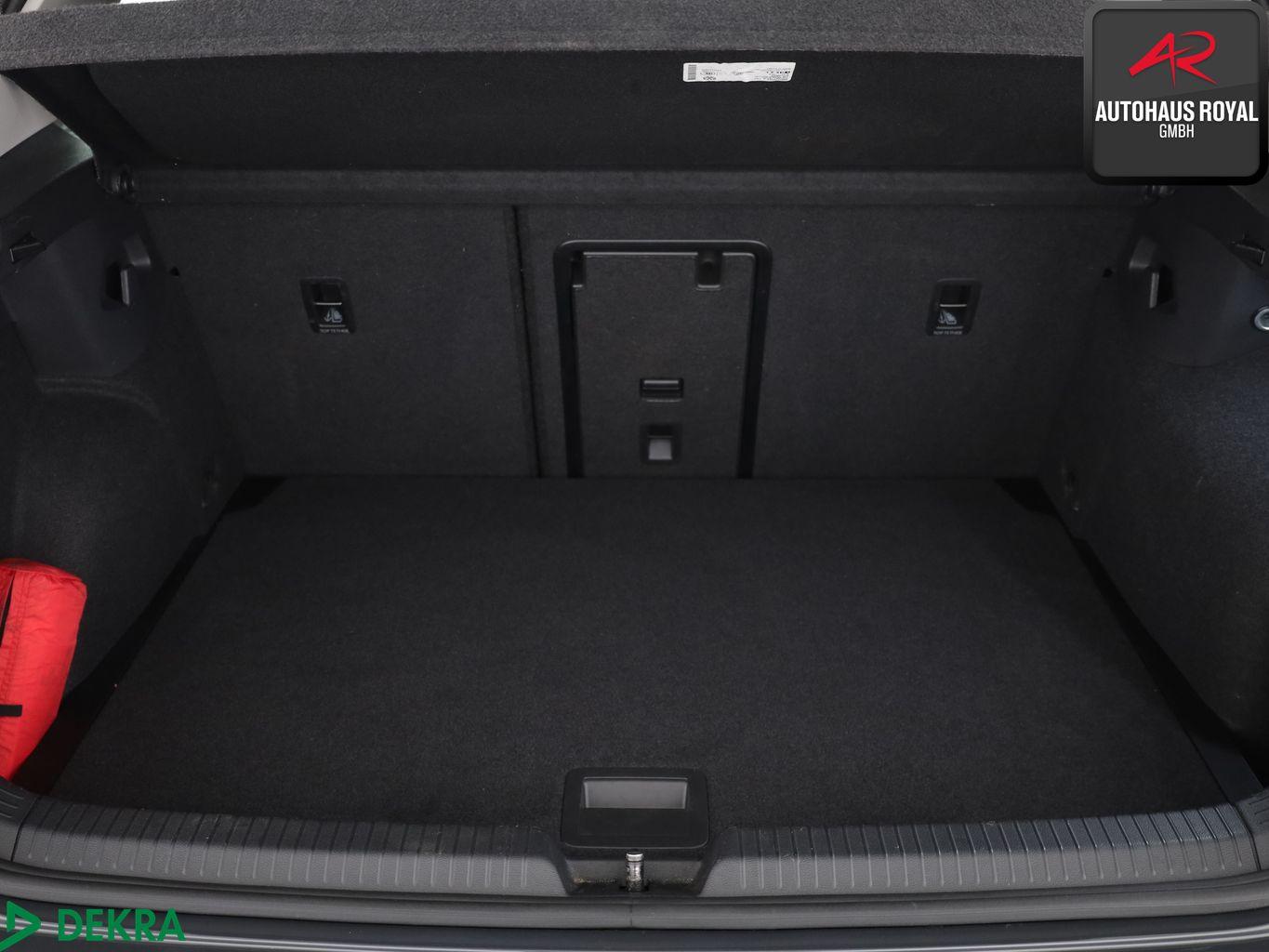Volkswagen Golf VIII 2.0 TSI STYLE MASSAGE,TOTWINKEL,ACC,SH, миниатюра 14