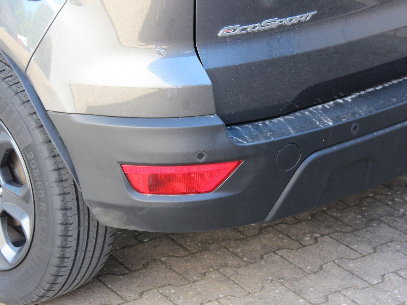 Fahrzeugabbildung Ford EcoSport Cool & Connect 1,0 EcoBoost Start/Stopp