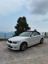 BMW 120d Cabrio E88 Automatik, Leder, Keyl... - BMW 120 aus 2012: 120d