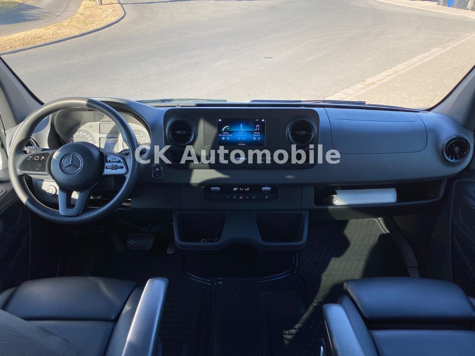 Fahrzeugabbildung Mercedes-Benz Sprinter III Kasten 316 RWD Mixto Autom./5 Sitze