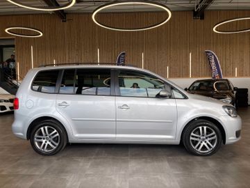 Volkswagen Touran Comfortline *7.SITZER*TEMPOMAT*KLIMA*AHK*