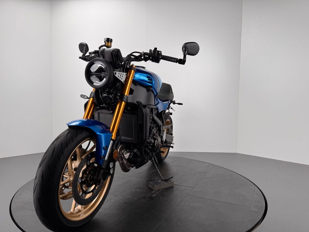 Fahrzeugabbildung Yamaha XSR 900 *TOP-ZUSTAND *WENIG KILOMETER