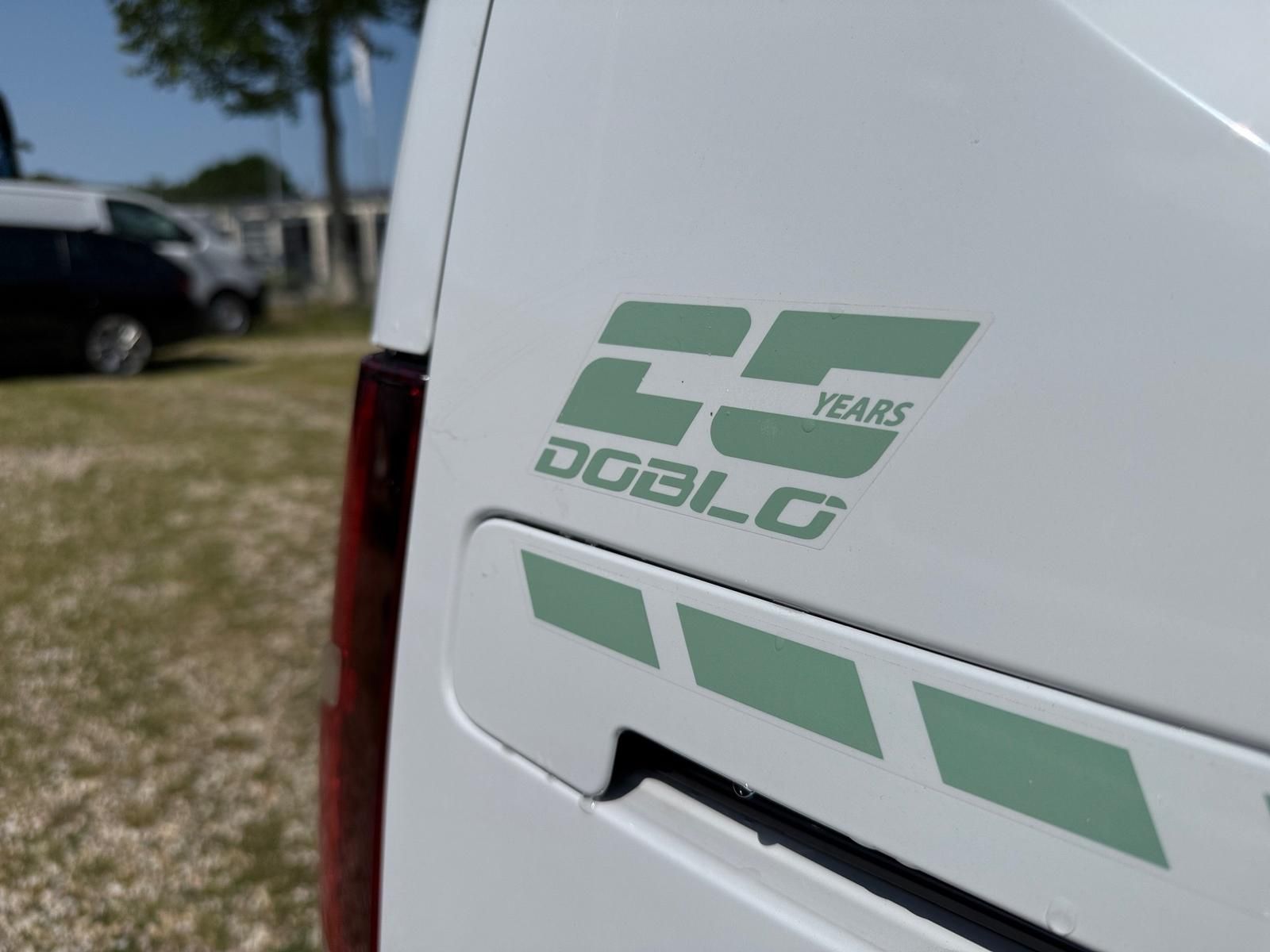 Fahrzeugabbildung Fiat Doblo M Kastenwagen 100 MT6
