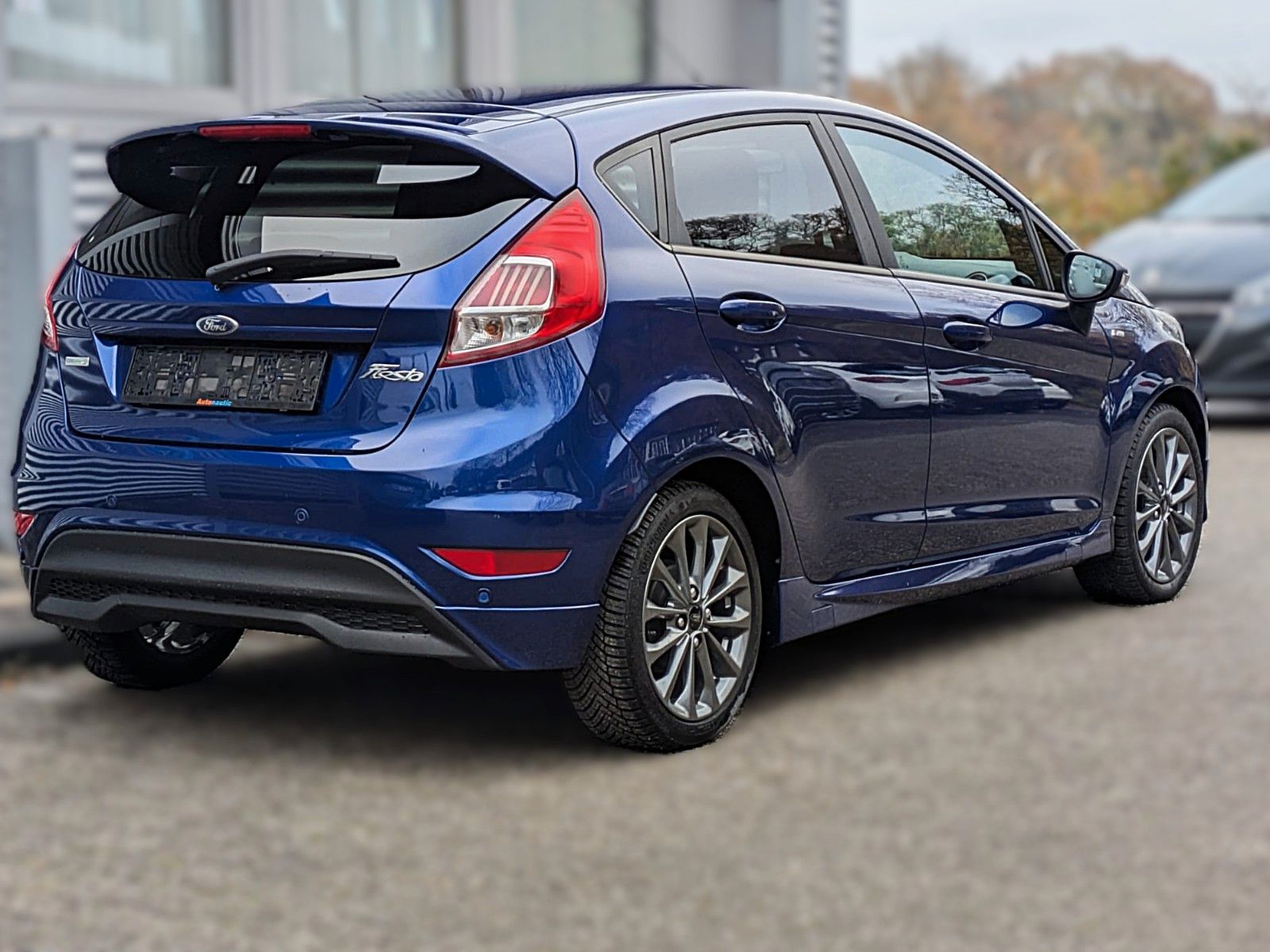 Fahrzeugabbildung Ford Fiesta ST-Line KLIMAAUT NAVI SITZH. 1.Hd