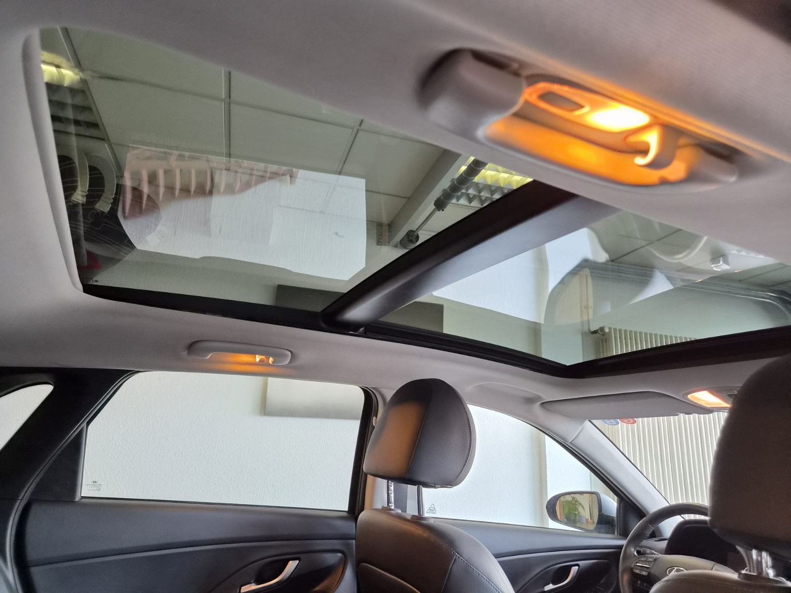Fahrzeugabbildung Hyundai i30 Prime Mild-Hybrid / KAMERA / 1. HAND