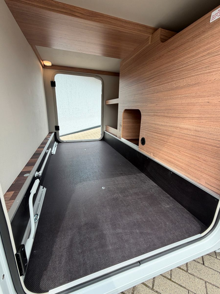 Fahrzeugabbildung Weinsberg CaraCompact Edition Pepper 600 MEG AT