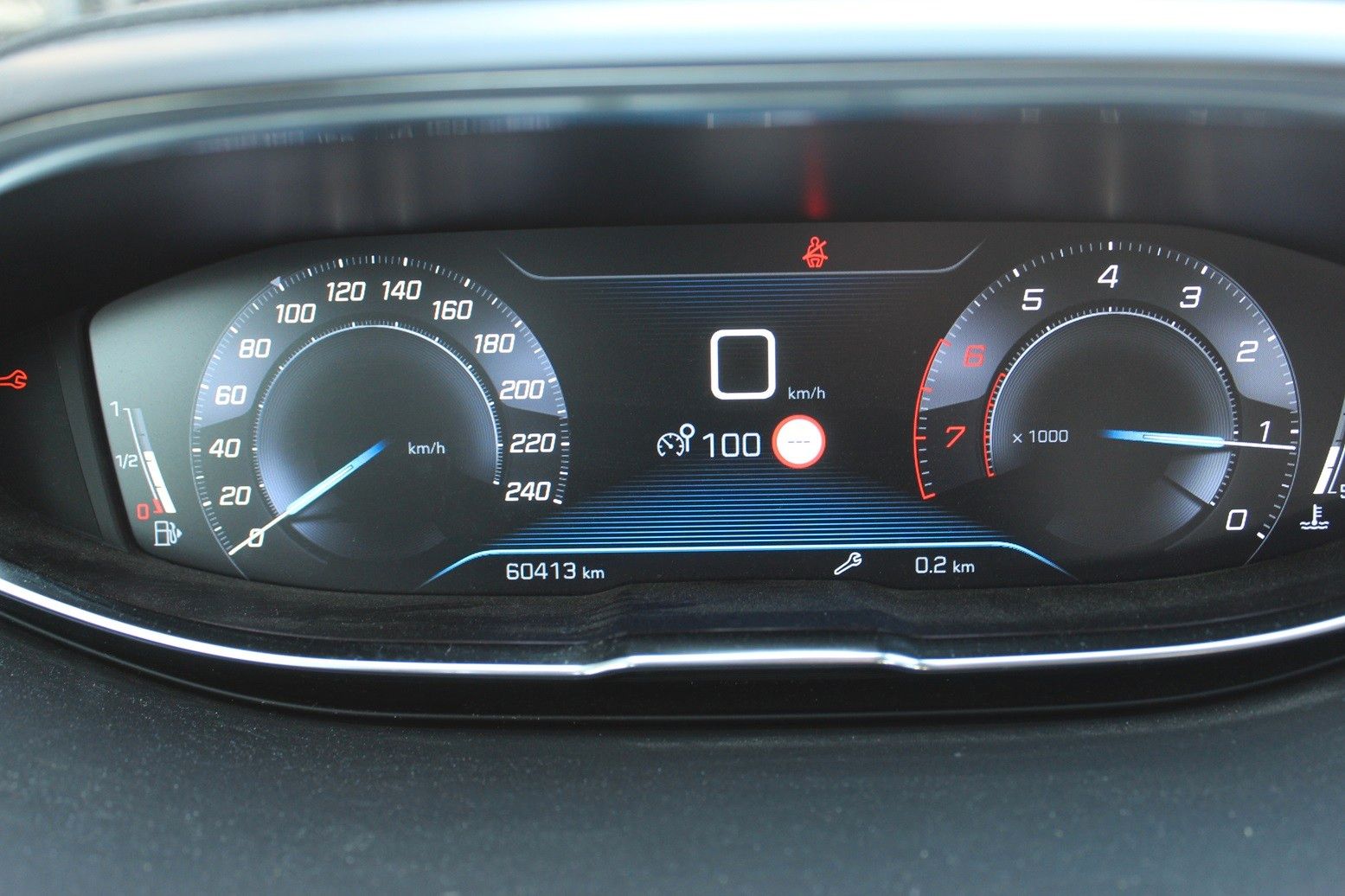 Fahrzeugabbildung Peugeot 3008 1.2T Active NAVI/LED/PDC/SPURASS./TEMPOMAT