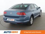 Volkswagen Passat 2.0 TDI Comfortline BM Aut.*NAVI*LED*ACC* - VW Passat Gebrauchtwagen in Hamburg