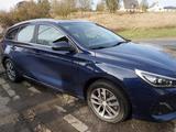 Hyundai i30 cw Navi PDC AHK - Hyundai i30 mit Anhängerkupplung