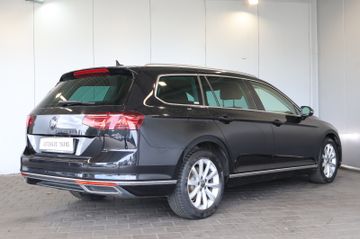 Volkswagen Passat 2.0 TDI Elegance ACC+MATRIX+CARPLAY+AHK