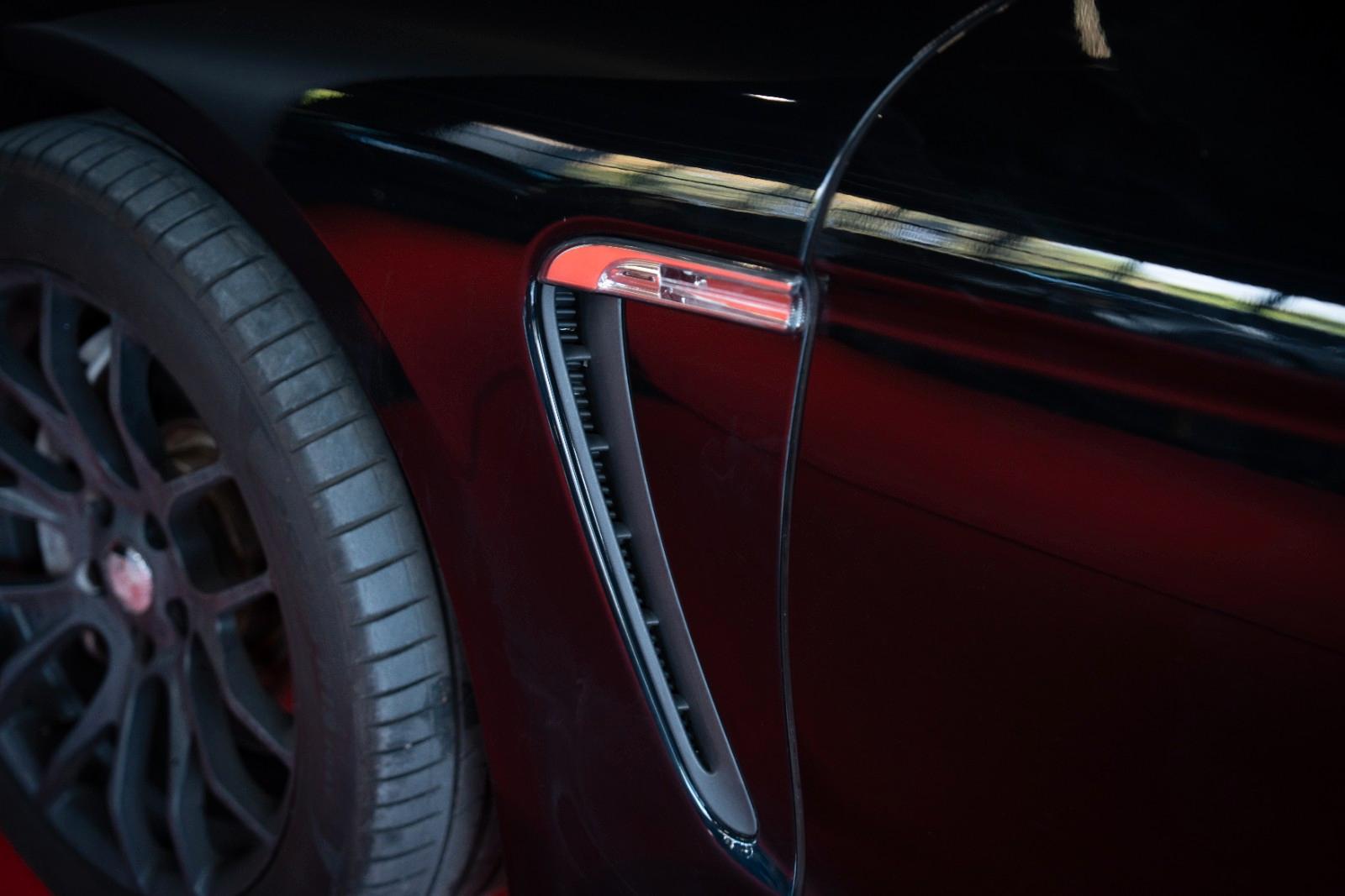 Porsche Panamera 4S 4.8 V8 | 400 ch | BVA | Cuir électrique à mémoire | Sièges chauffants avant/arrière | Toit ouvrant | Caméra de recul | Bi-xénon