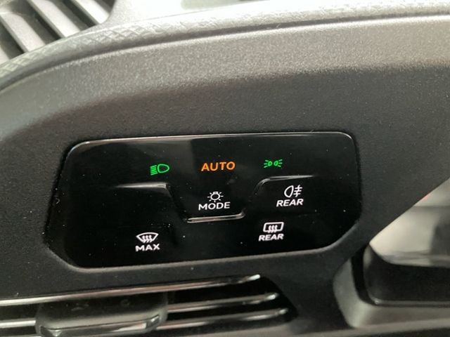 Fahrzeugabbildung Volkswagen Caddy Life1.5 TSI LED, KLIMA, MFL, GJR