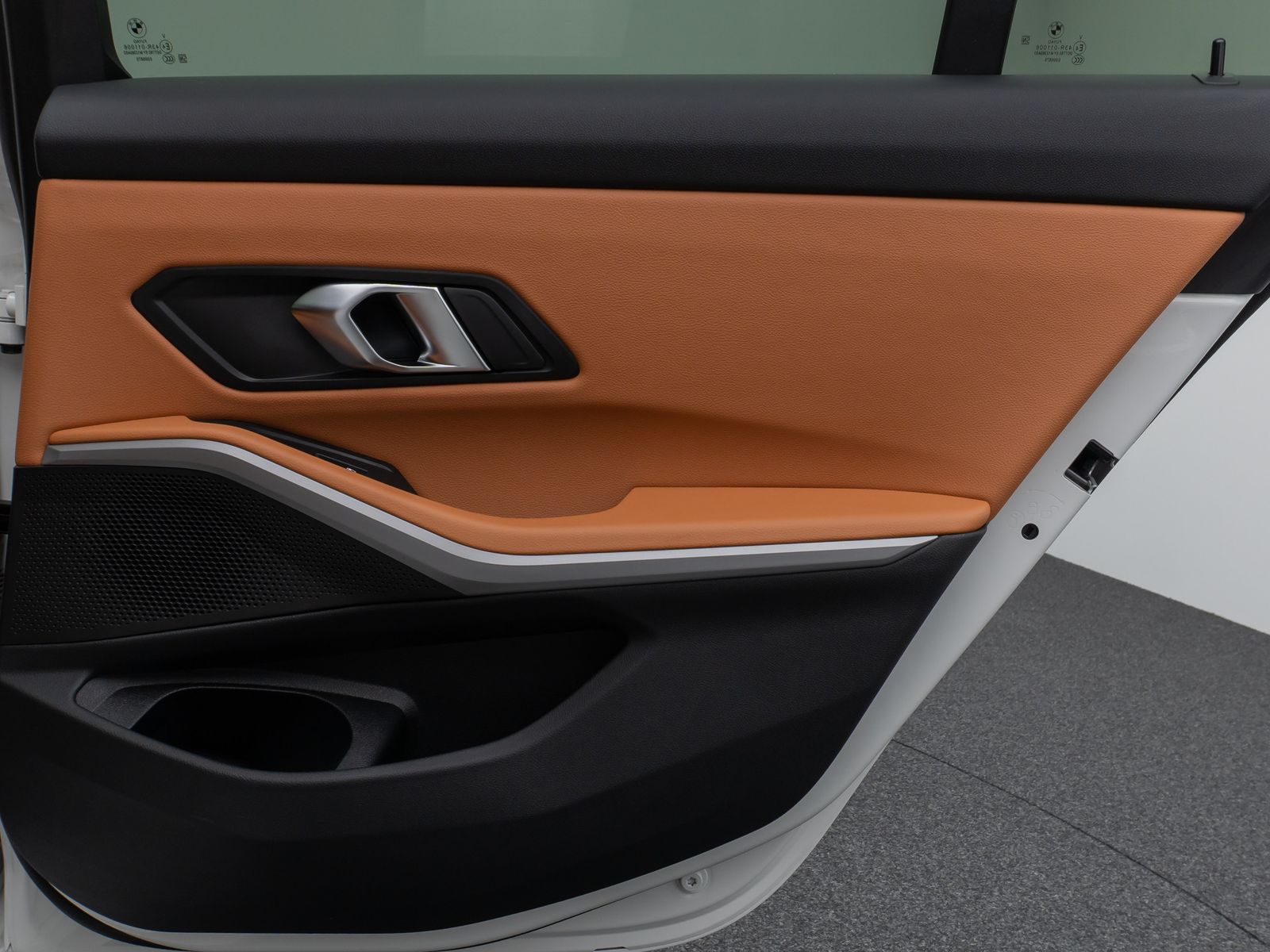 Fahrzeugabbildung BMW 320d xD Alarm DAB Standhzng Panorama Sportsitz