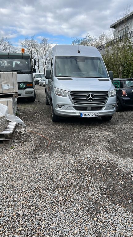 Image of Mercedes-Benz Sprinter