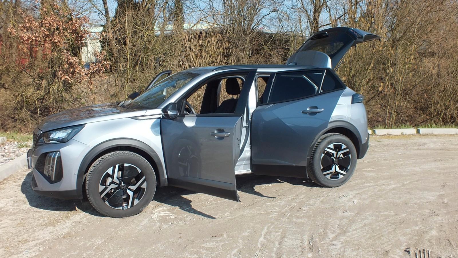 Peugeot 2008 Allure Pure Tech 130 EAT8 Automatik +Navi