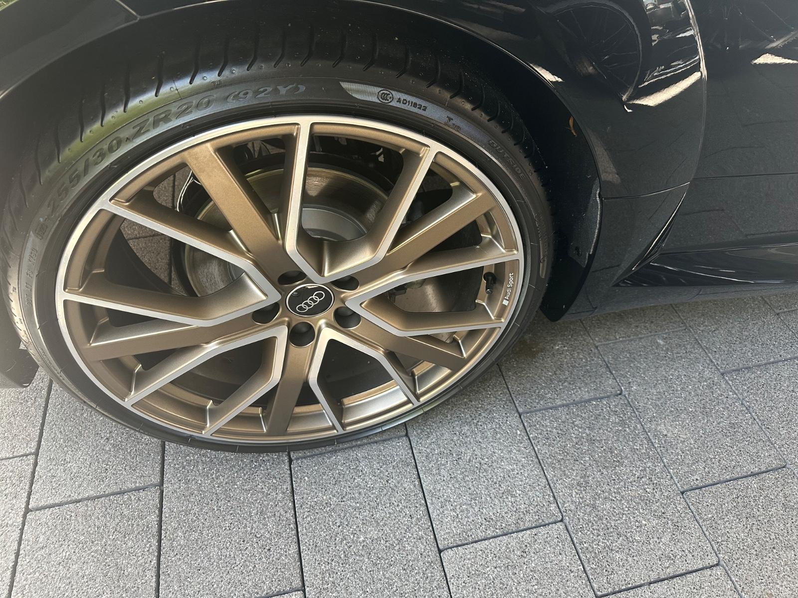 Audi TT 40 TFSI S tronic Roadster -Bronze Selection 