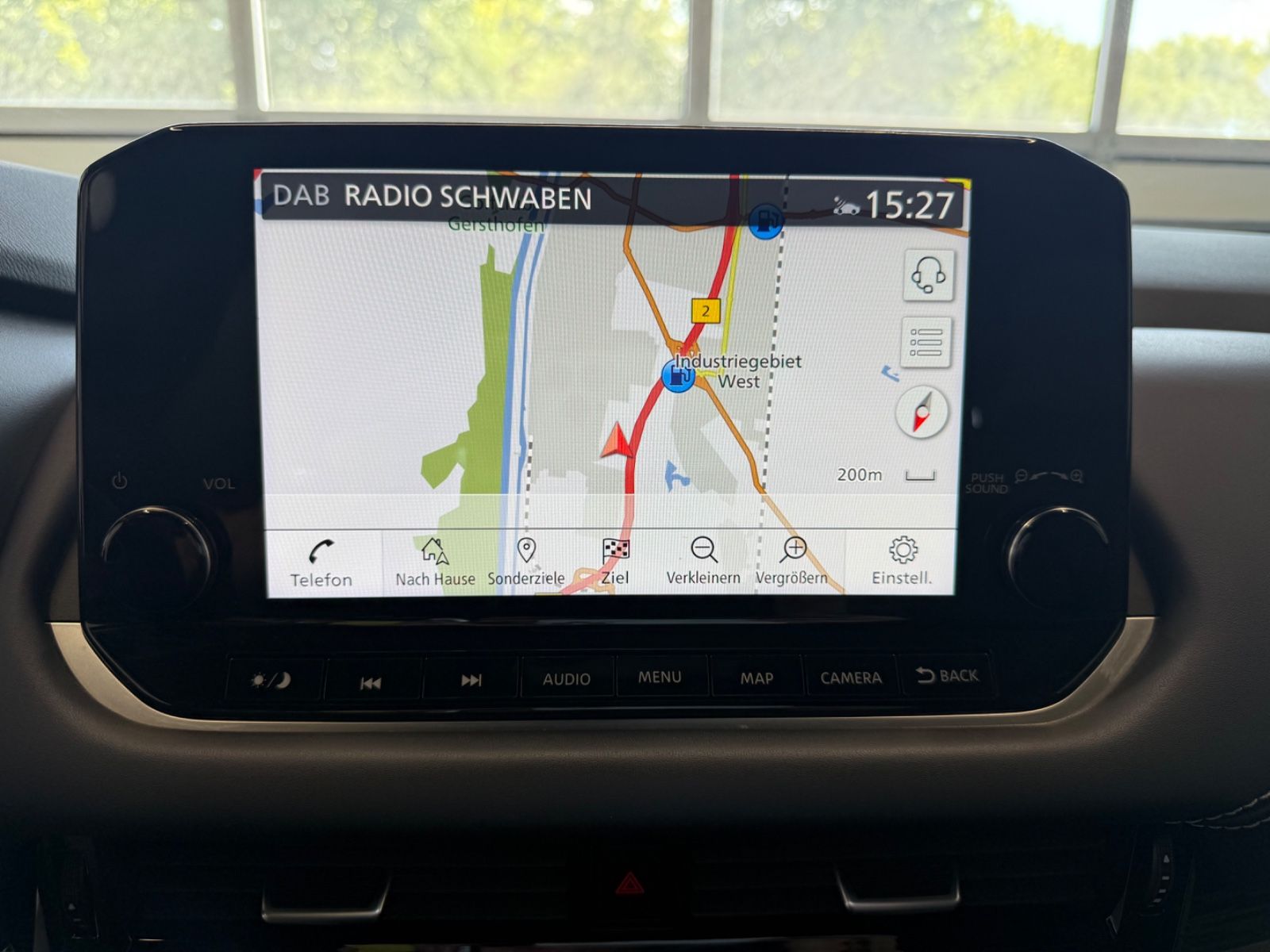 Fahrzeugabbildung Nissan Qashqai Tekna MHEV; Autom.,HUD,Teilleder,AHK