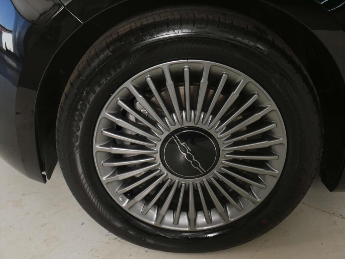 Fiat 500 Hybrid 1.0 Firefly Icon, миниатюра 5