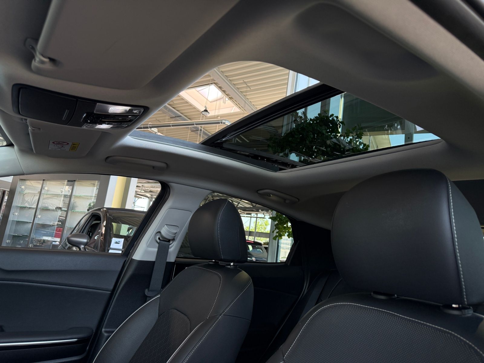 Fahrzeugabbildung Kia XCeed Platinum Edition PANO JBL LED