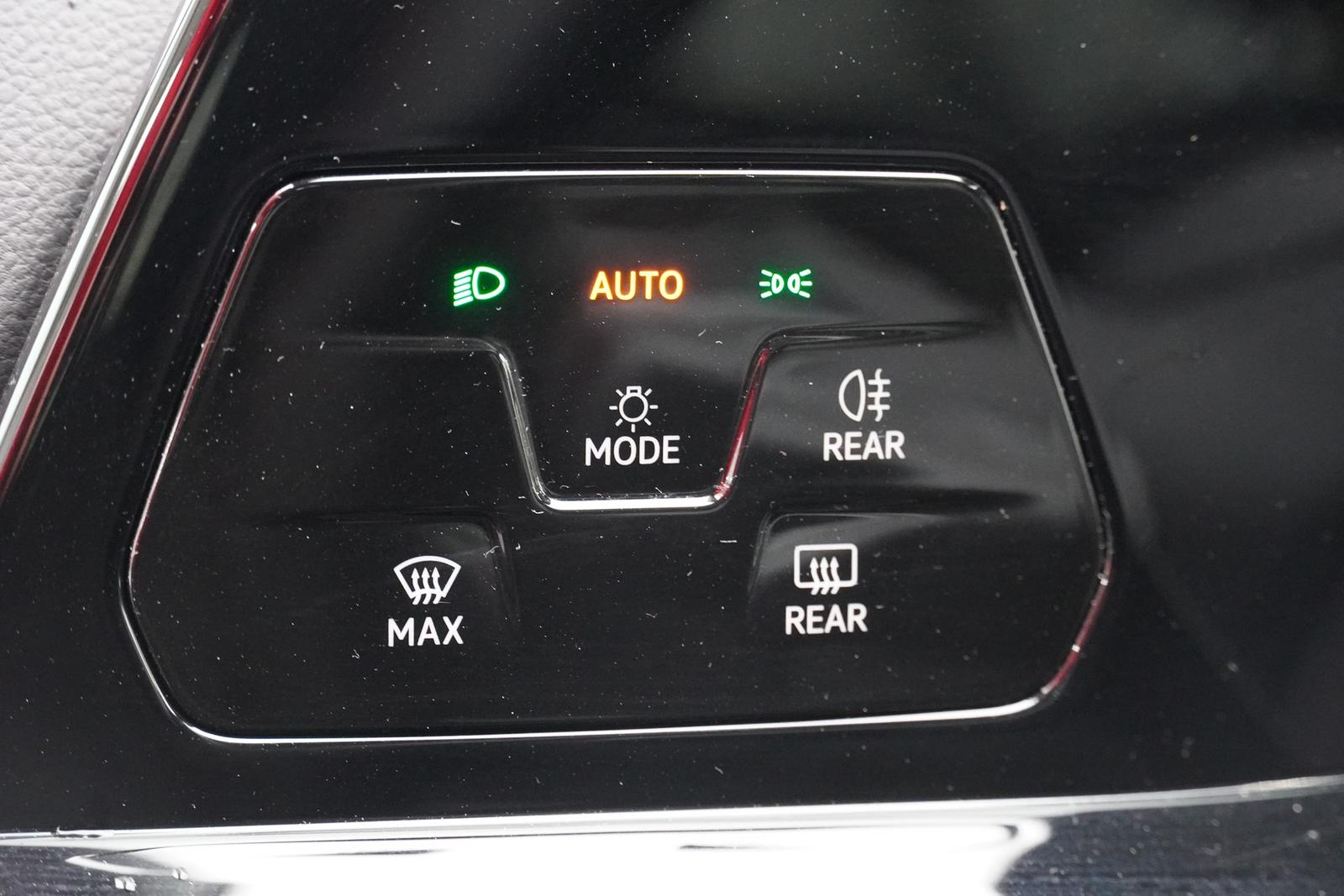 Volkswagen Golf VIII 1.0 Active LED Navi PDC Spurhalte DAB, миниатюра 23