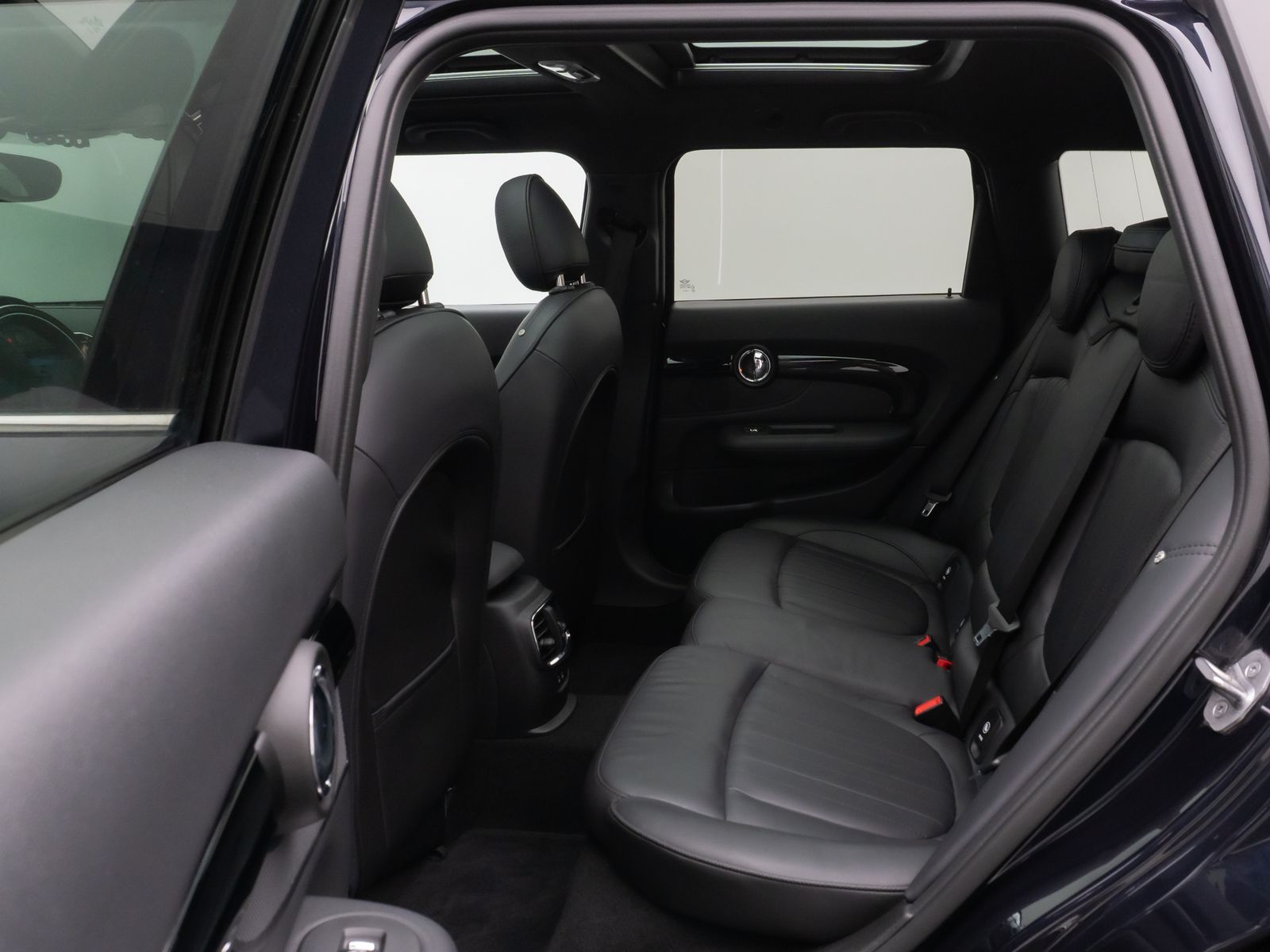 Fahrzeugabbildung MINI Cooper S Clubman JCWKS Panorama Kamera HUD Voll