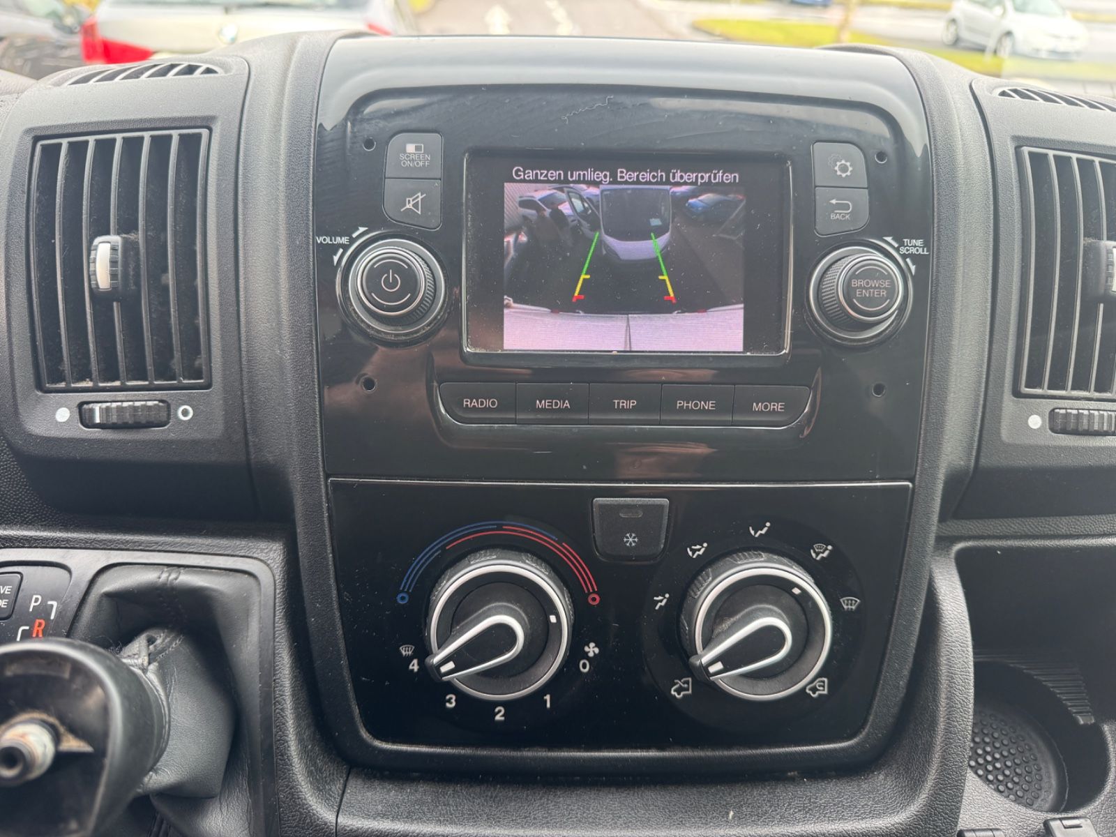 Fahrzeugabbildung Fiat Ducato 2.3 35 L2H2 Klima+Kamera