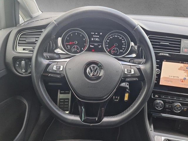 Fahrzeugabbildung Volkswagen Golf VII TSI Join Navi Climatronic ACC PDC SH LM