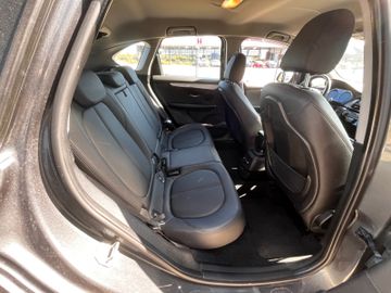 BMW 218 - 7