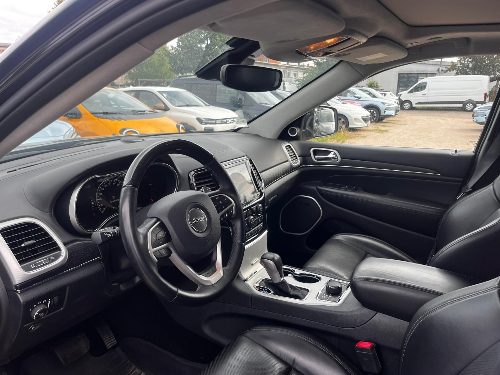 JEEP Grand Cherokee 3.0 CRD Summit Automatik – Bild 6