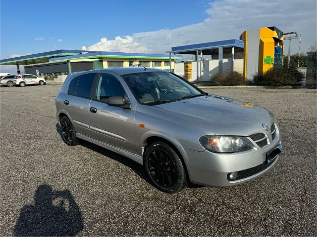 Nissan Almera Tino Almera 1.5 dCi cat 5 porte Te