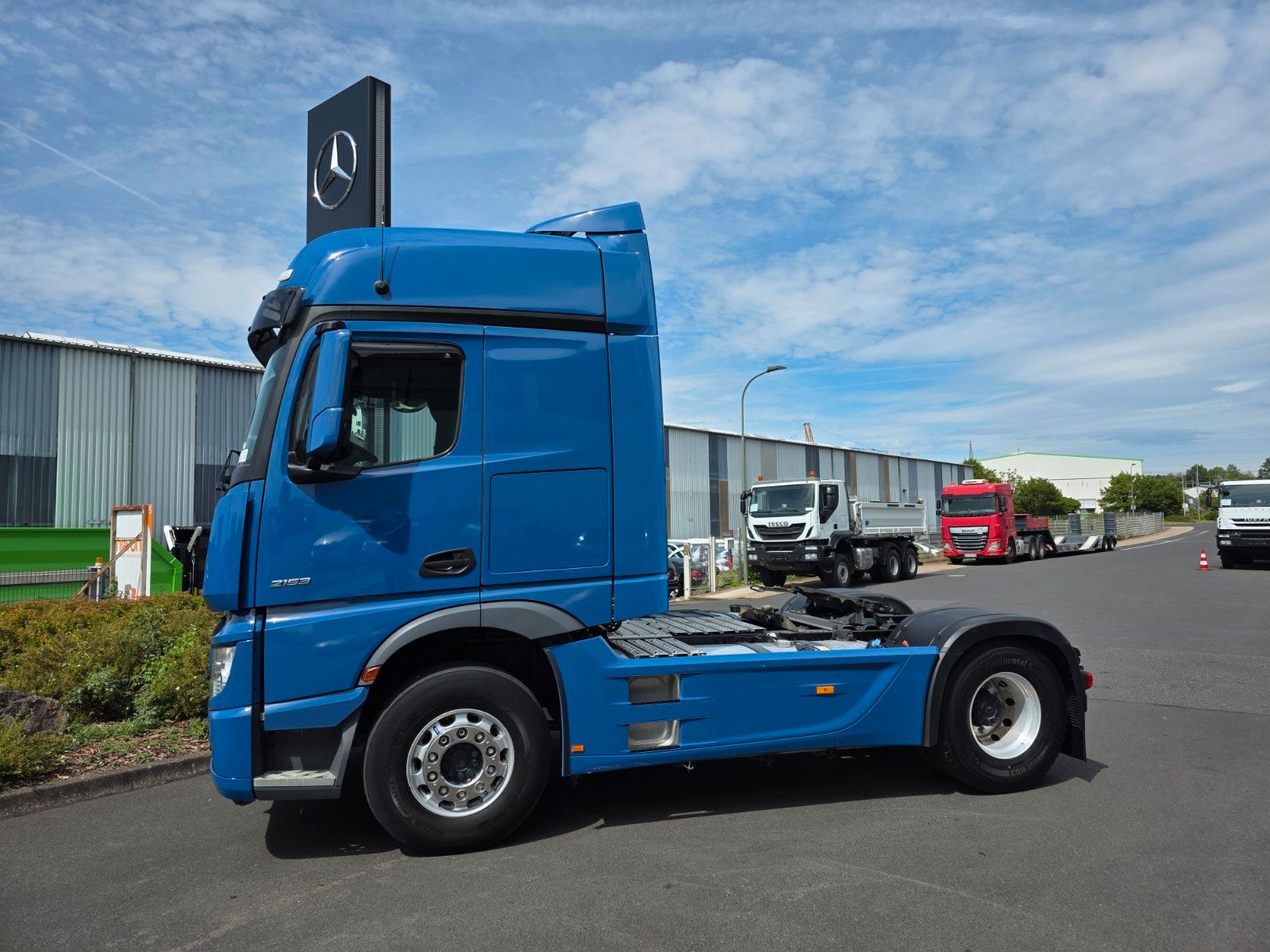 Fahrzeugabbildung Mercedes-Benz Actros 1853 LS Hydraulik Öl-Retarder Standklima