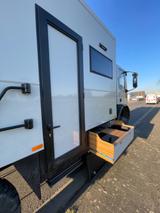Iveco 95E18 4x4 Expeditionsmobil Wohnmobil Allrad - Allradantrieb Diesel Wohnmobil oder -wagen Andere Expedition