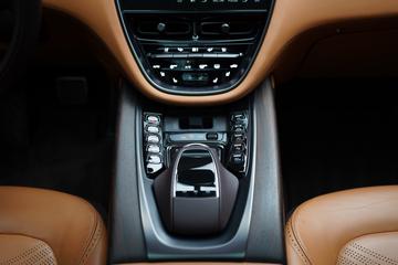 صورة مصغرة 12 لـ 2022 Aston Martin DBX