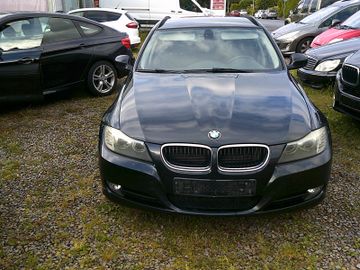 BMW 320 - 3