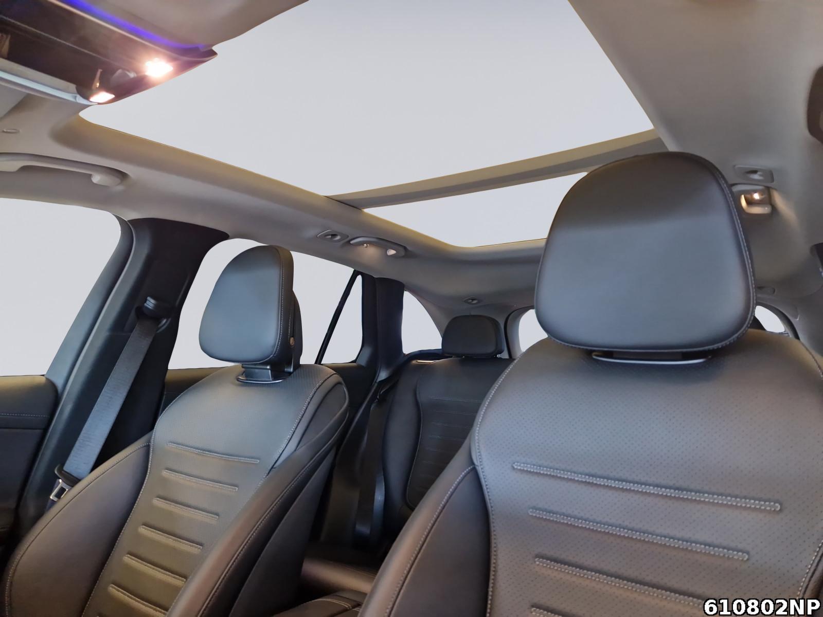 Mercedes-Benz GLC 300 e AMG Burmester Distronic Pano AHK 360°