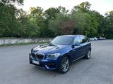 BMW X3 xDrive20i Advantage Pano Leder - BMW X3 Gebrauchtwagen in Stuttgart