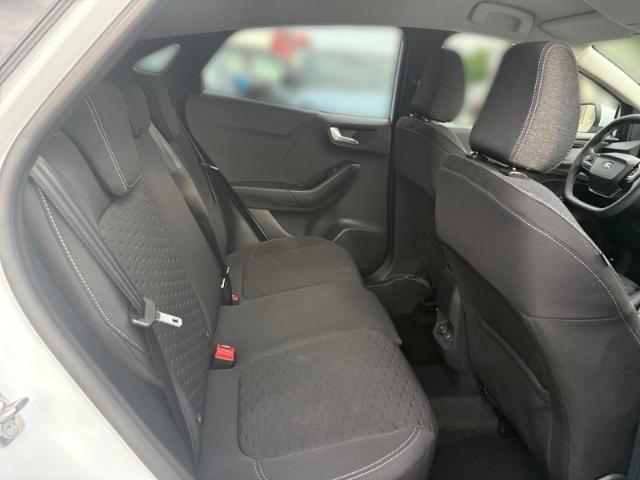 Ford Puma 1.0 EcoBoost Titanium + Ganzjahresreifen + 