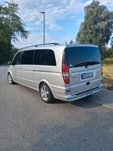 Mercedes-Benz Viano 3.0 CDI AMBIENTE extralang AMBIENTE - Mercedes Viano mit Schiebedach