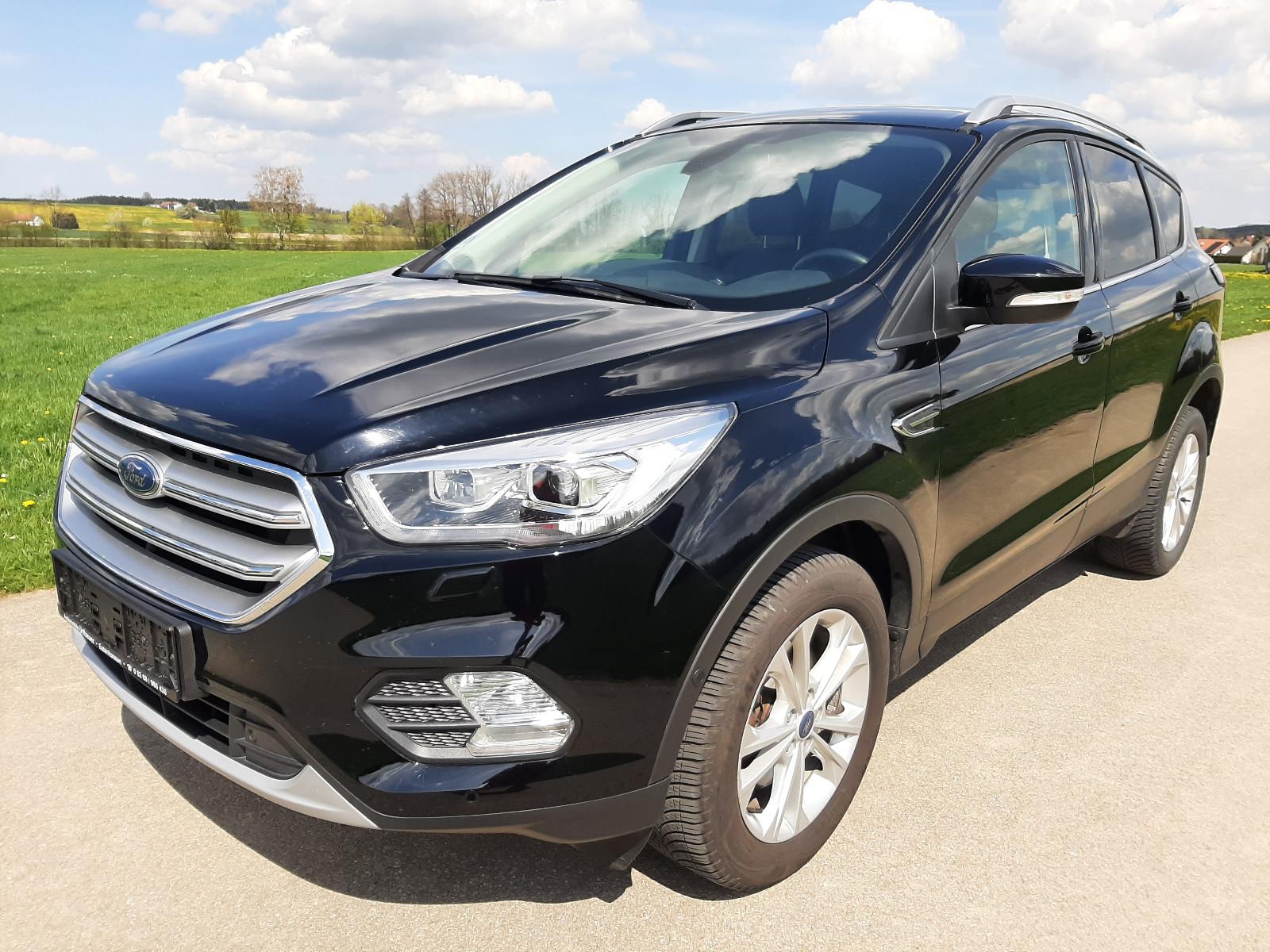 Ford Kuga Titanium 2.0 TDCI Navi SHZ Tempo LHZ CAMERA