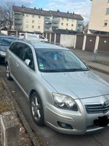 Toyota Avensis  2.2 Diesel - Toyota Avensis aus 2007 mit Diesel-Antrieb