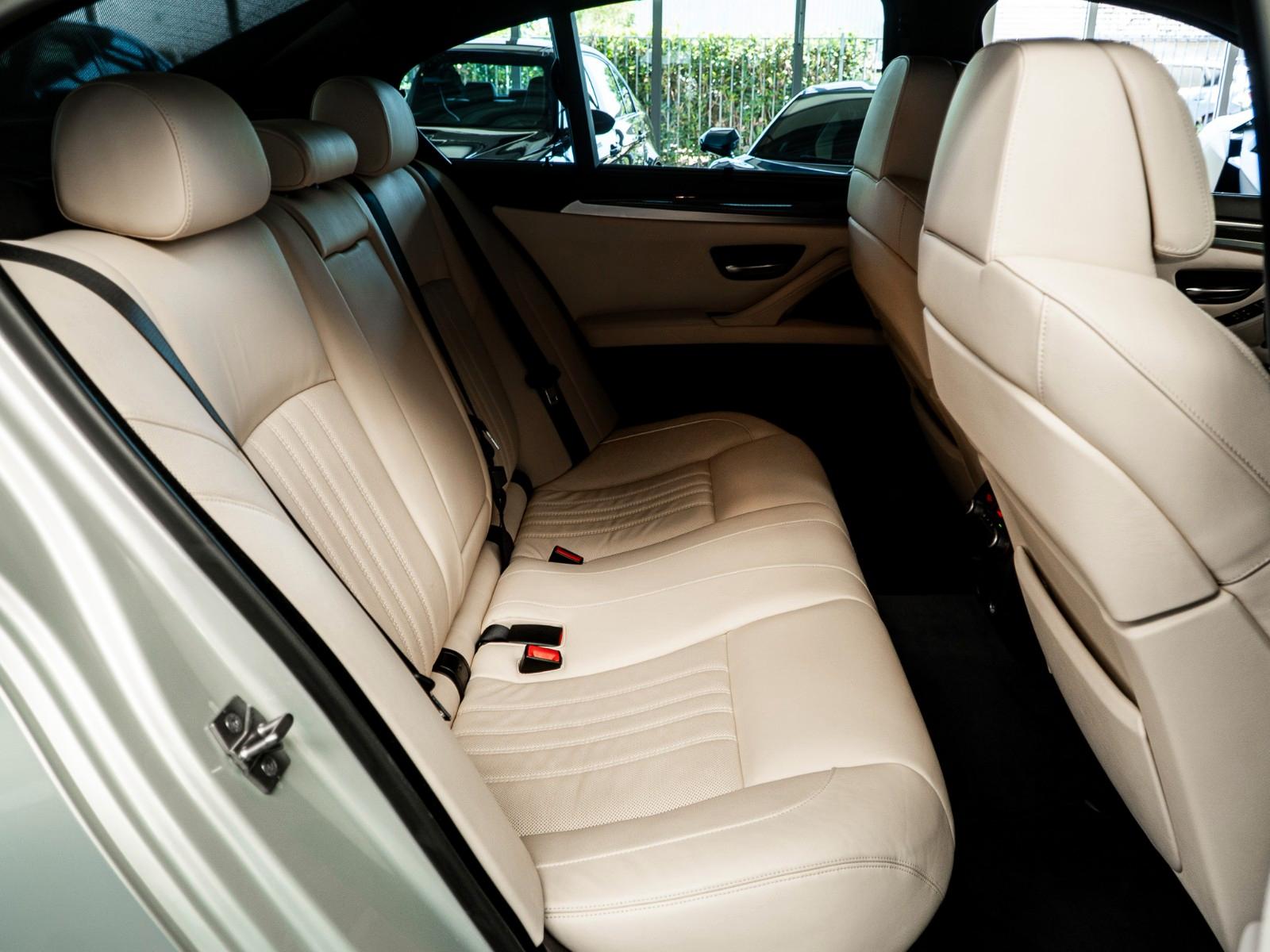 BMW M5 F10 V8 560 ch • 38 600 km • BMW Individual • Cuir Merino • Head-up • Sièges chauffants & ventilés • 20"