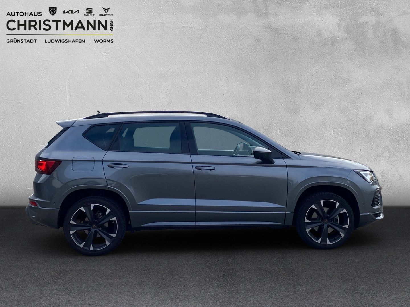 Fahrzeugabbildung CUPRA Ateca Basis AHK-klappbar Navi Digitales Cockpit