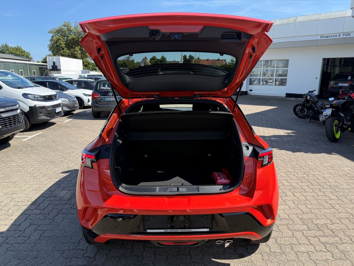 Fahrzeugabbildung Opel Mokka YES 1.2 Turbo SHZ+LHZ+Kamera+Allwetter