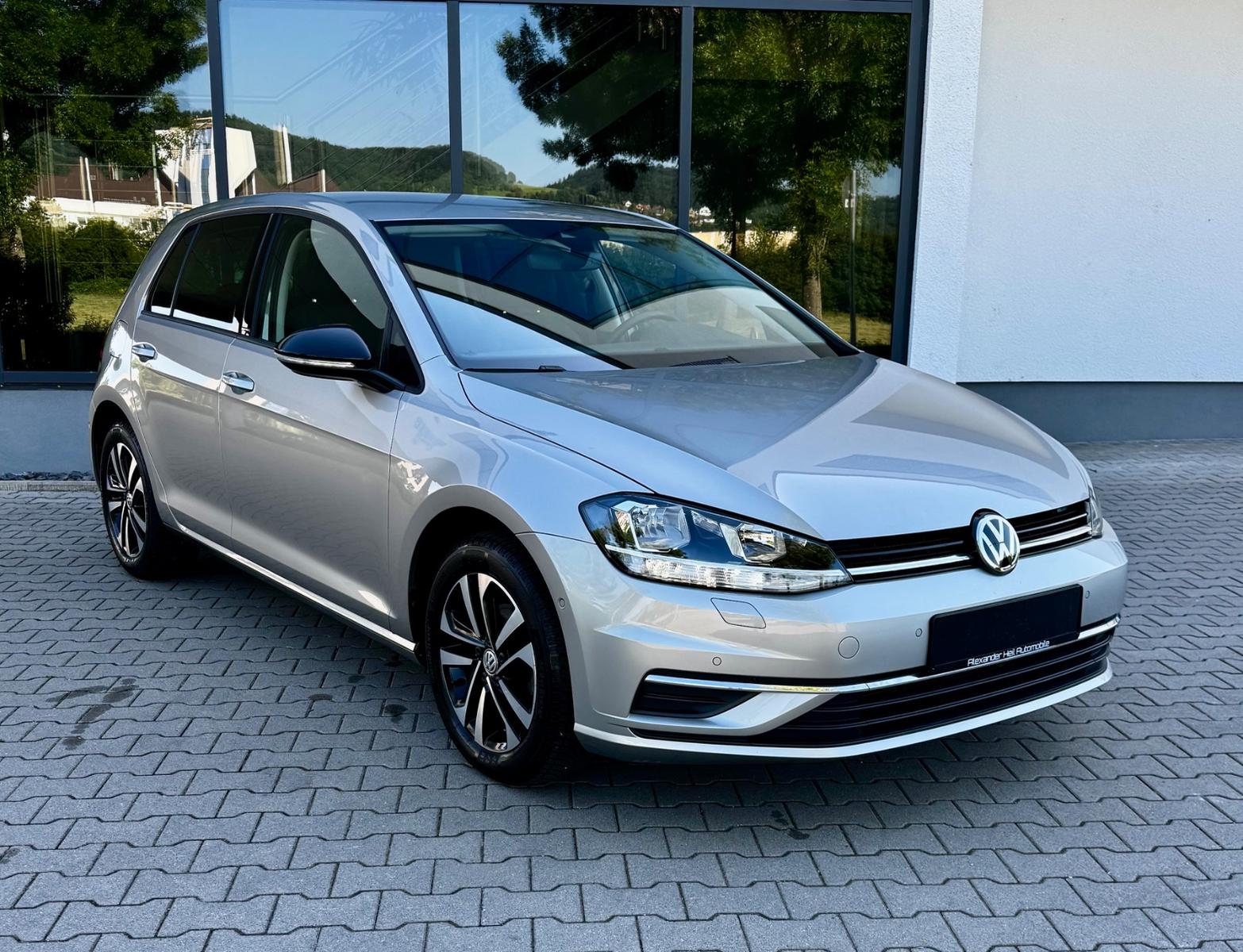 Volkswagen Golf 7 116PS IQ.DRIVE*WENIG KM*SHZ*PDC*ACC*TEL*